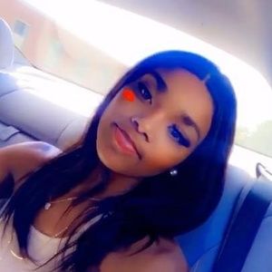 Meet your Posher, Sally